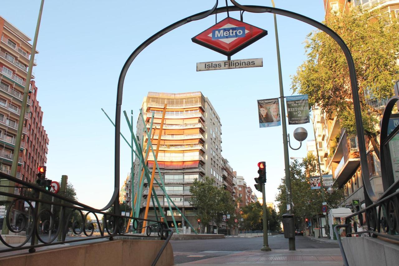 Hostal Arrate Madrid Exterior photo